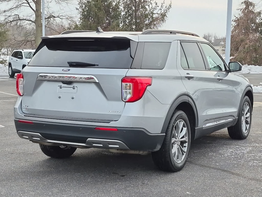 Used 2022 Ford Explorer XLT SUV