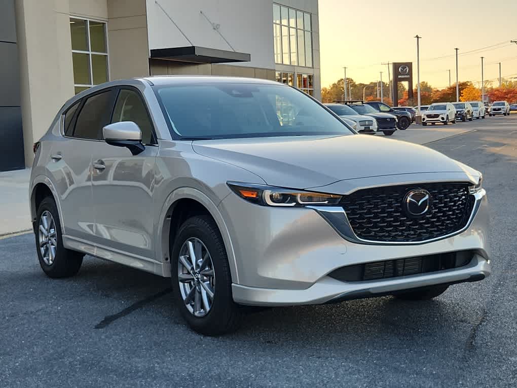 2025 Mazda CX-5 2.5 S Preferred photo 2