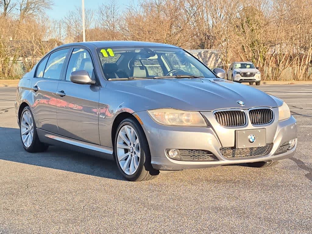Used 2011 BMW 3 Series 328i with VIN WBAPH5C52BA448455 for sale in Dover, DE