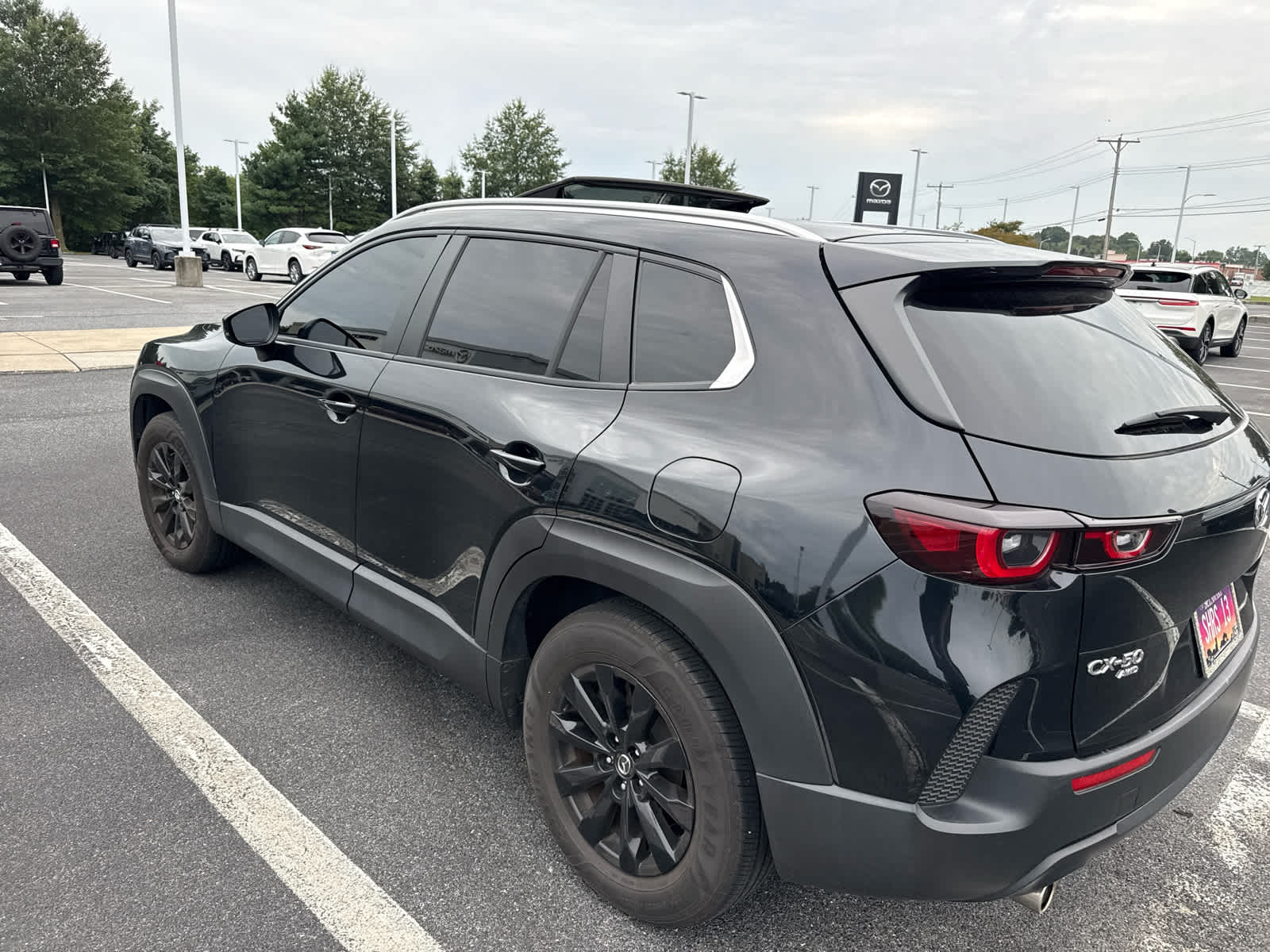 2023 Mazda CX-50 2.5 Preferred Plus photo 2