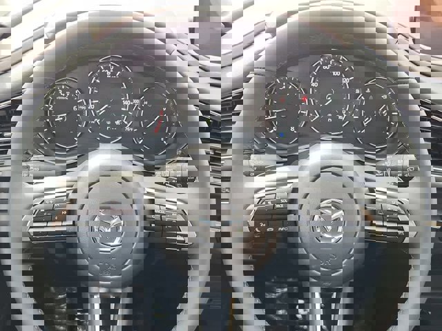 2025 Mazda CX-30 Premium - Photo 17