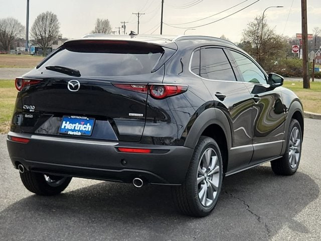 2025 Mazda CX-30 Premium - Photo 3