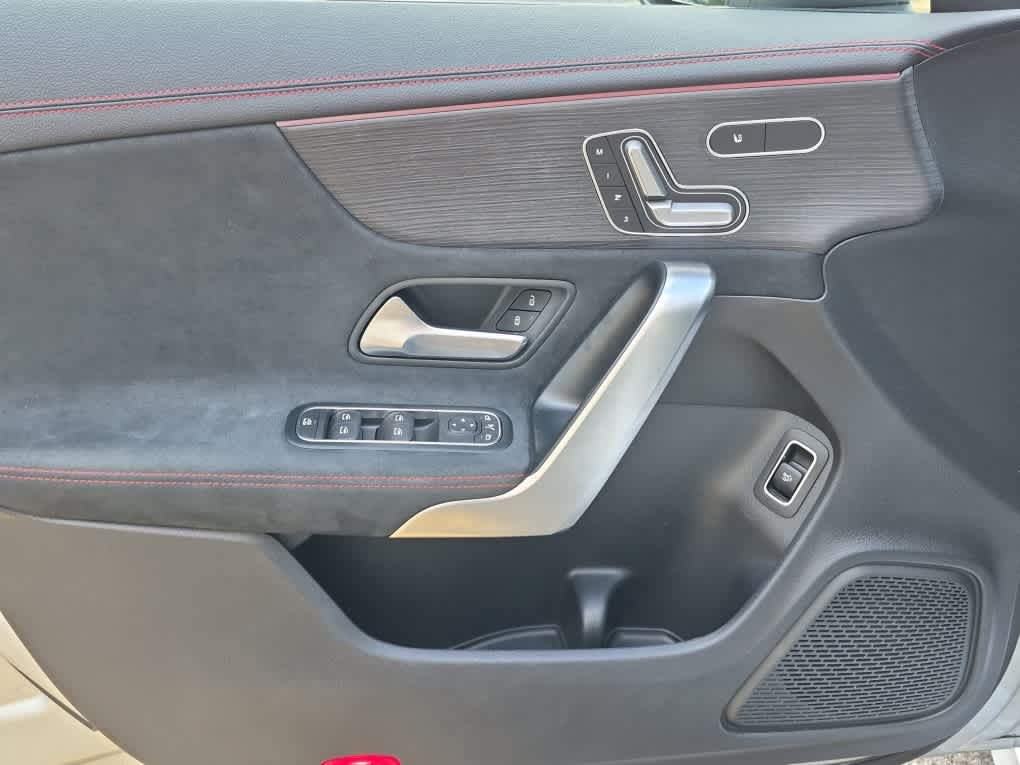 2023 Mercedes-Benz CLA CLA 250 - Photo 9