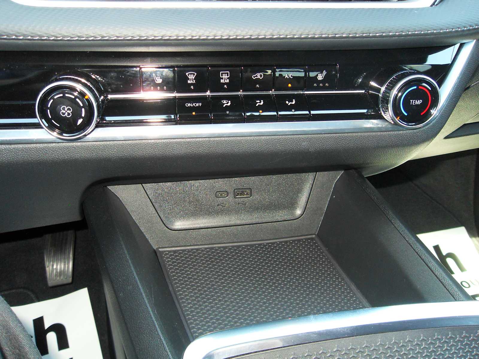 2026 Chevrolet Equinox LT - Photo 23