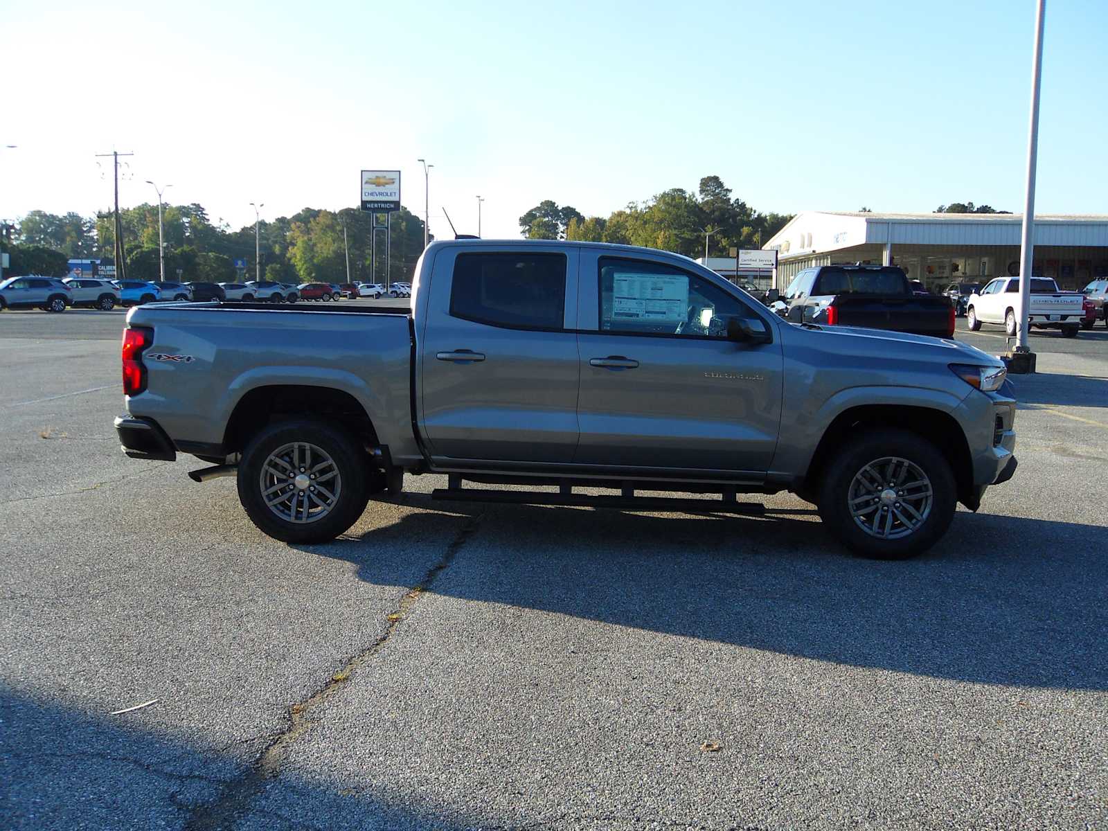 2026 Chevrolet Colorado LT - Photo 6