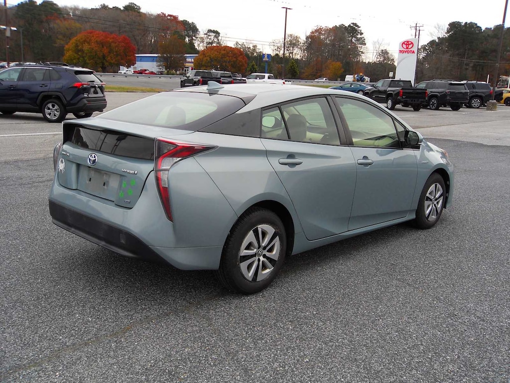 Used 2016 Toyota Prius Two Eco Hatchback
