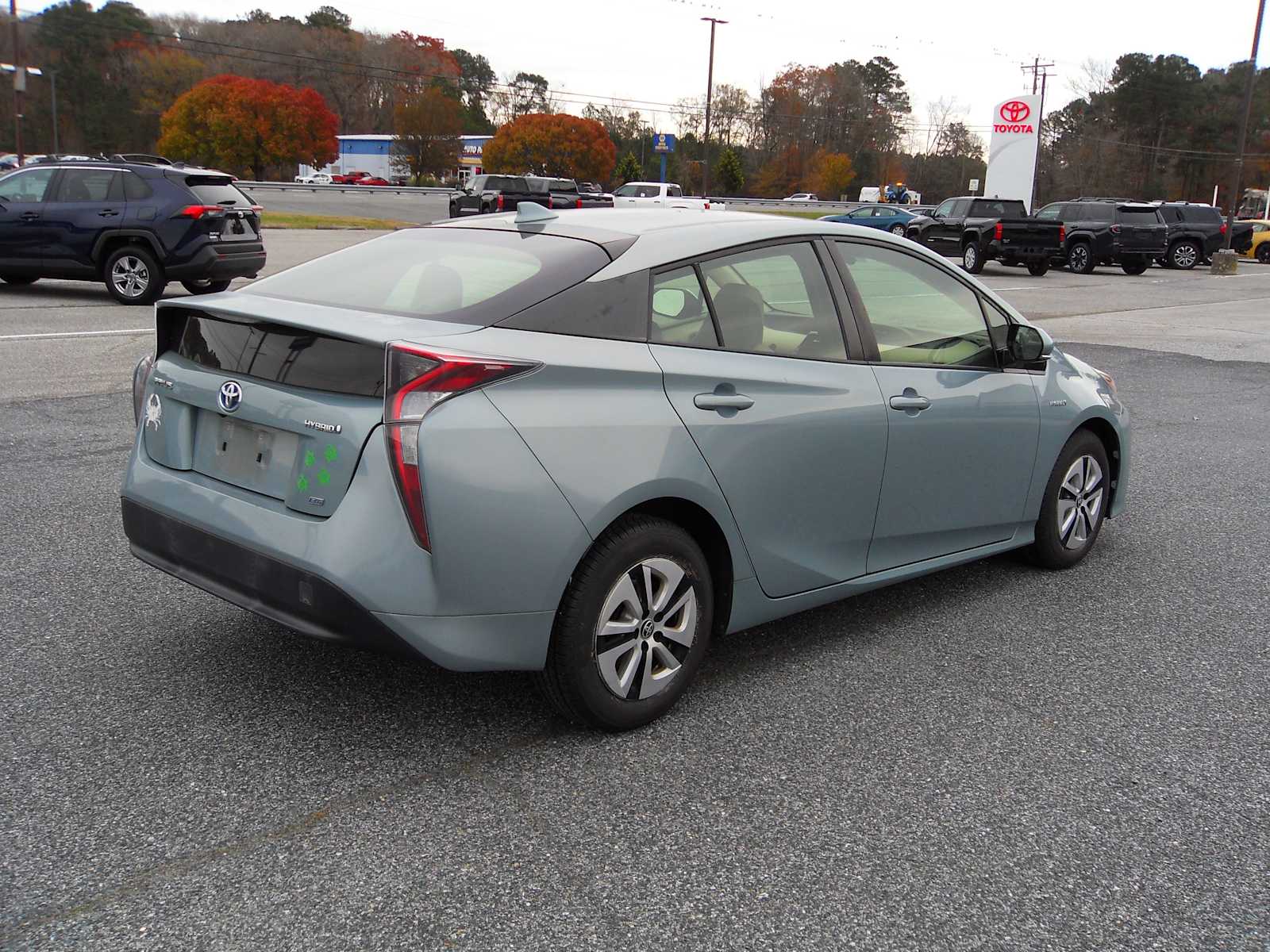 2016 Toyota Prius Two Eco photo 4