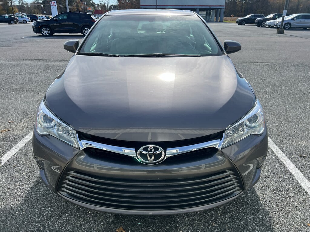 Used 2015 Toyota Camry XLE Sedan