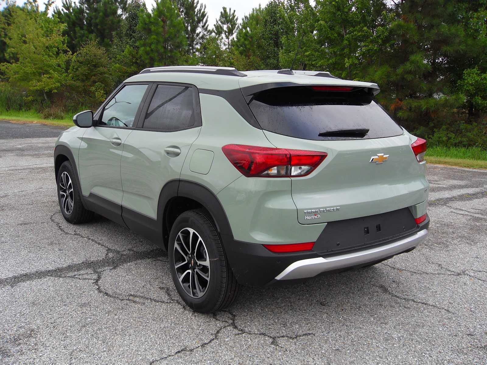 2026 Chevrolet Trailblazer LT photo 3