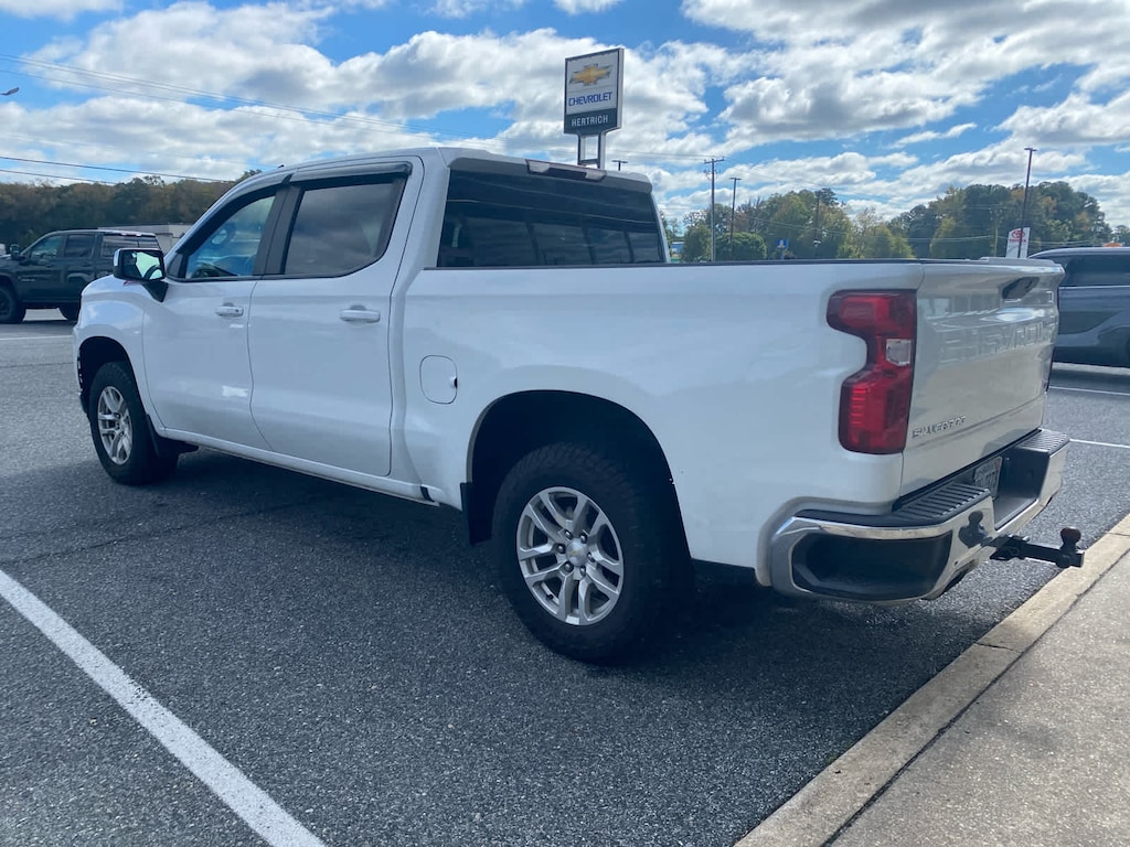 Used 2022 Chevrolet Silverado 1500 LTD LT 4WD Crew Cab 147 Truck Crew Cab