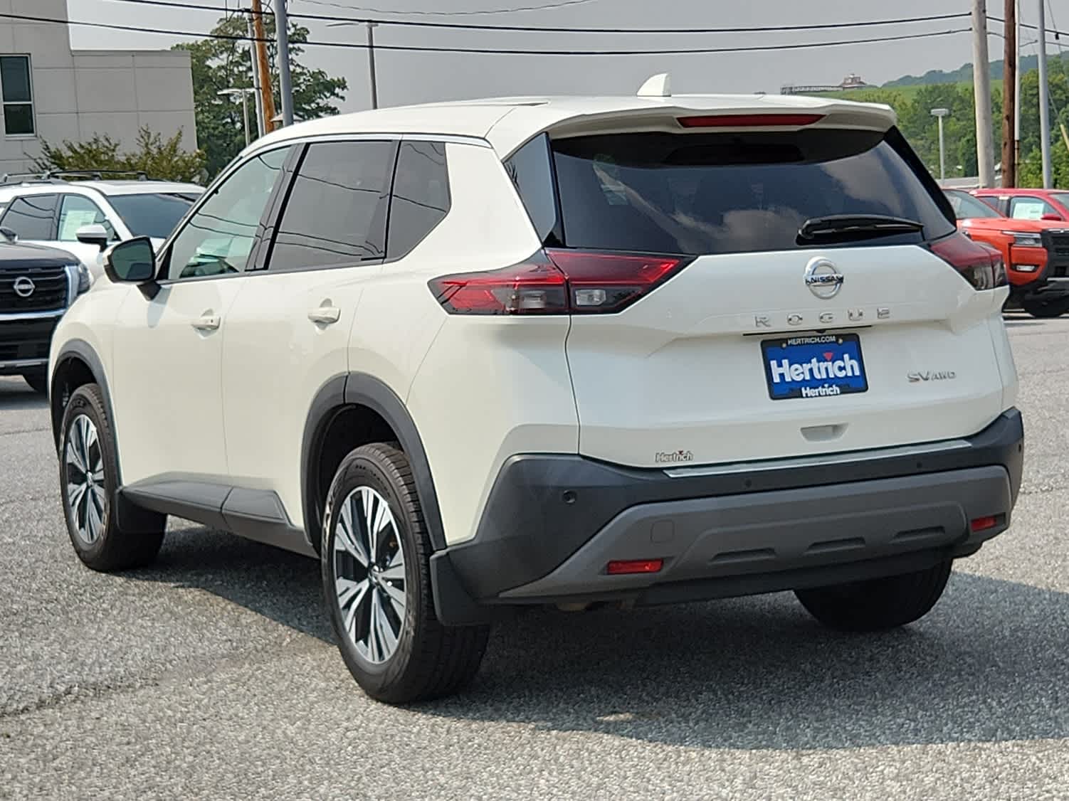 2021 Nissan Rogue SV AWD photo 4