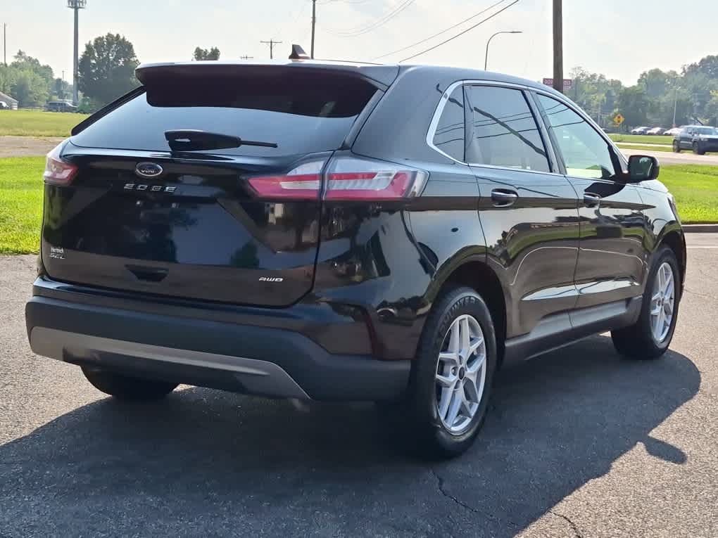 Used 2024 Ford Edge SEL SUV
