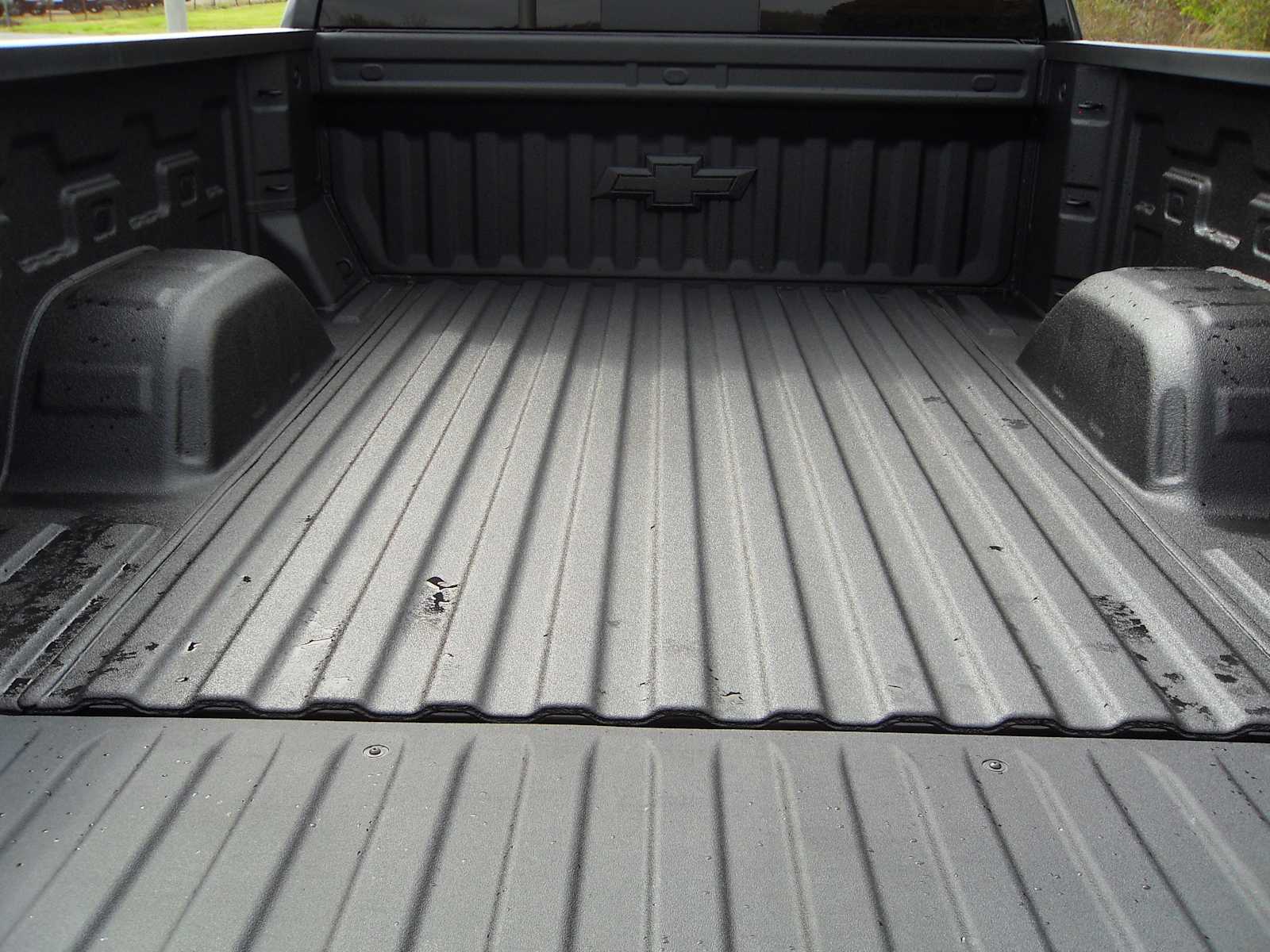 2026 Chevrolet Silverado 1500 LTZ - Photo 14