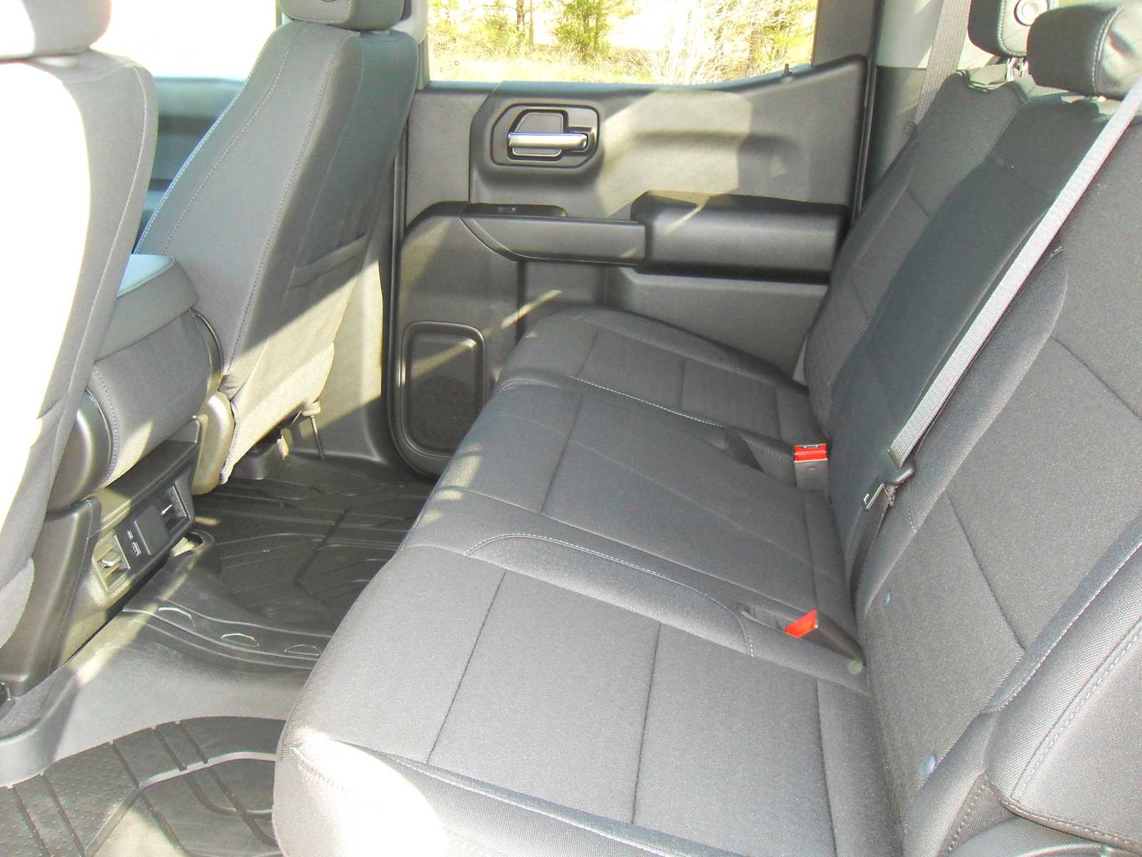 2026 Chevrolet Silverado 1500 Custom - Photo 17