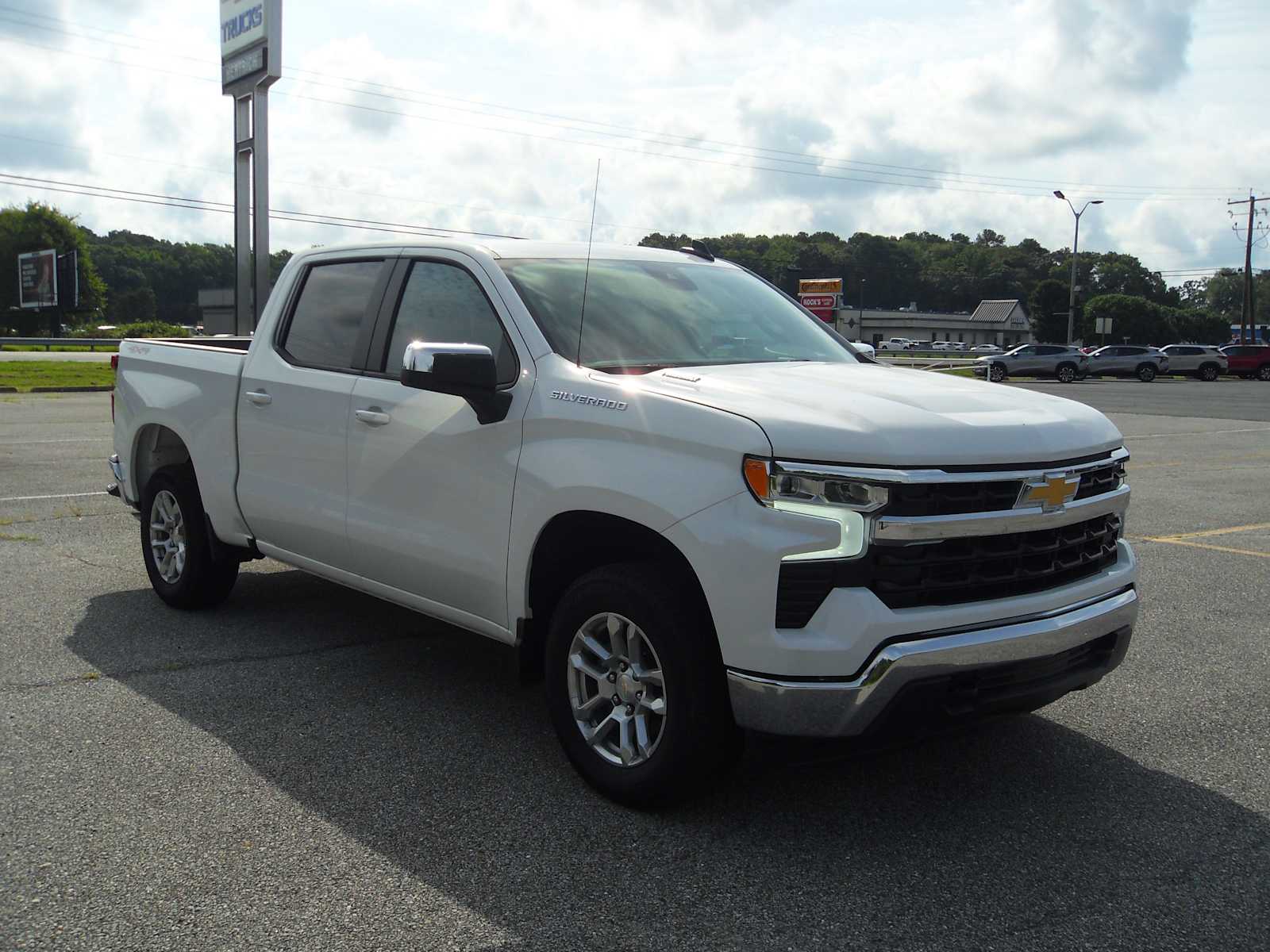 2026 Chevrolet Silverado 1500 LT - Photo 7