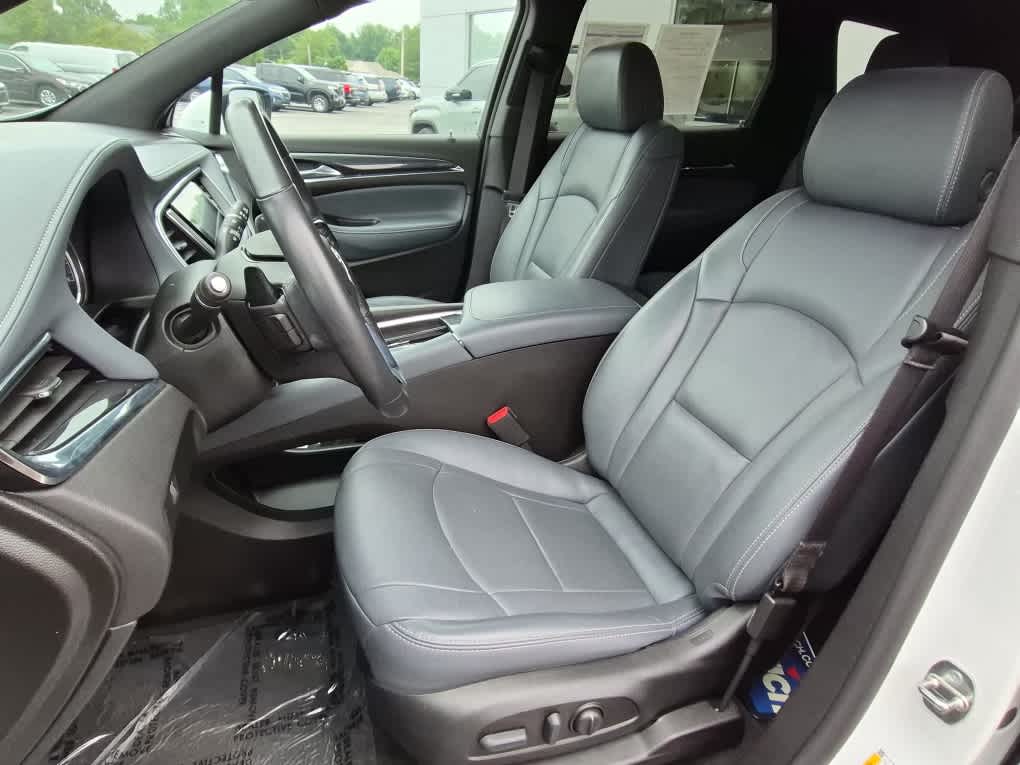 2023 Buick Enclave Essence - Photo 12