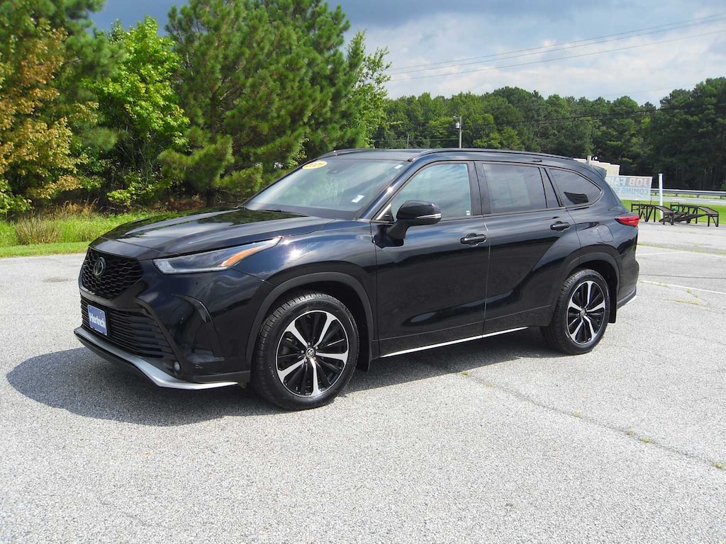 Used 2021 Toyota Highlander XSE SUV