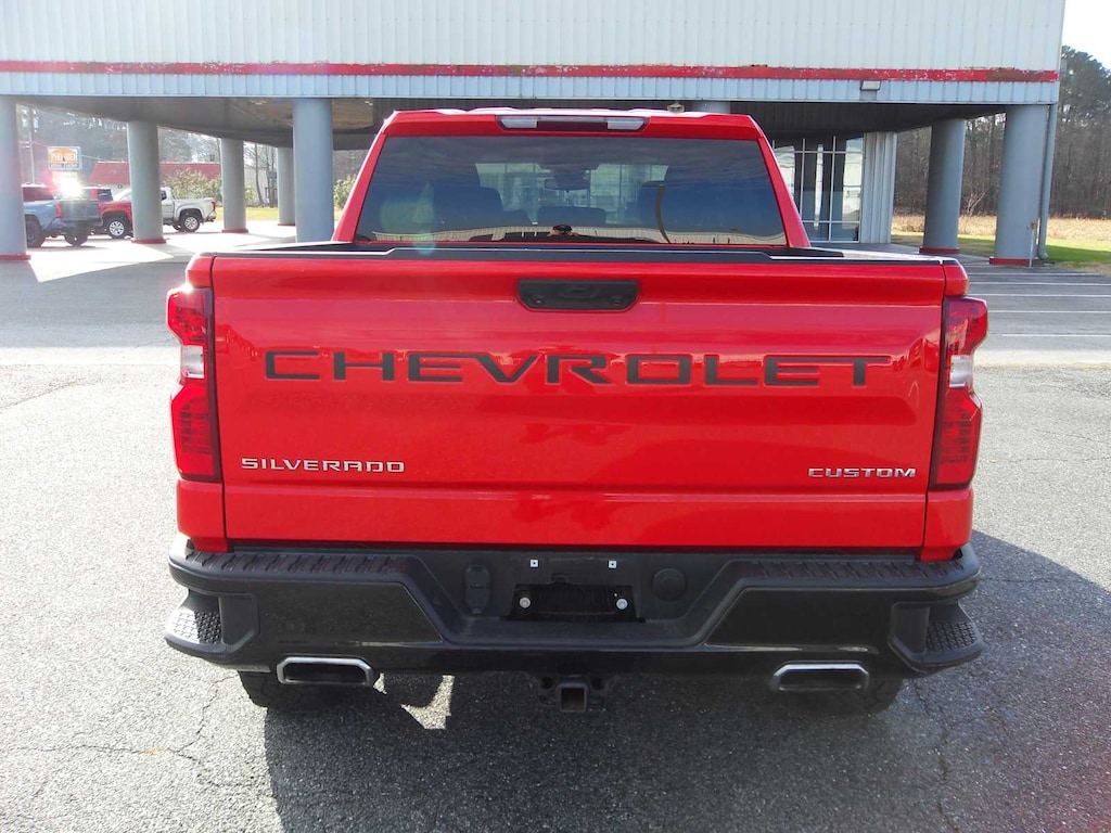 Used 2023 Chevrolet Silverado 1500 Custom Trail Boss 4WD Crew Cab 147 Truck Crew Cab