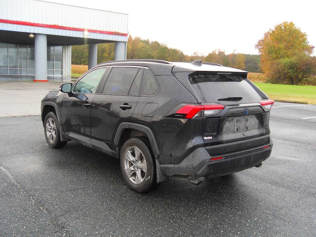 Used 2024 Toyota RAV4 Hybrid XLE SUV