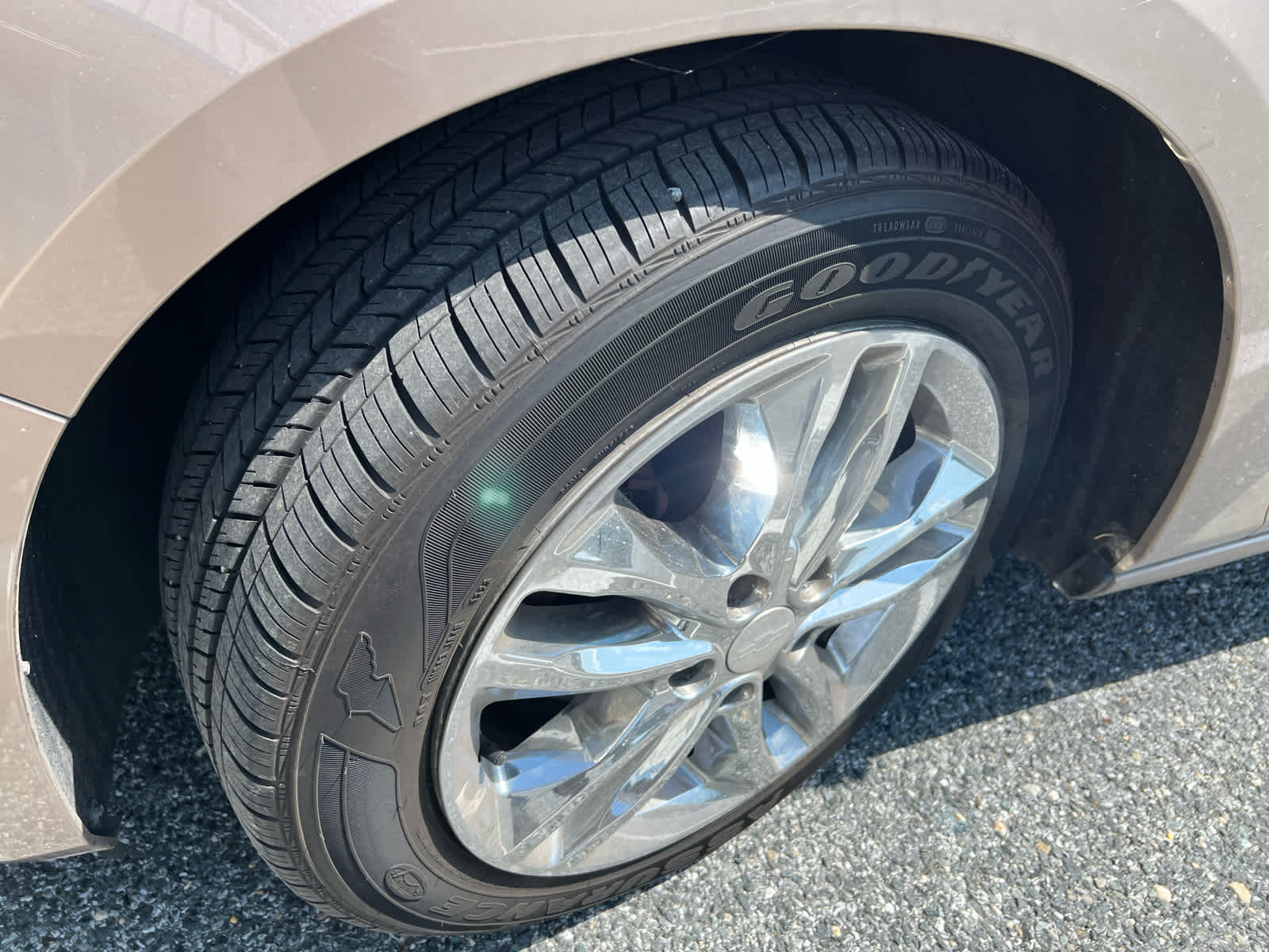Used 2018 Chevrolet Malibu 1LT with VIN 1G1ZD5STXJF131346 for sale in Pocomoke City, MD