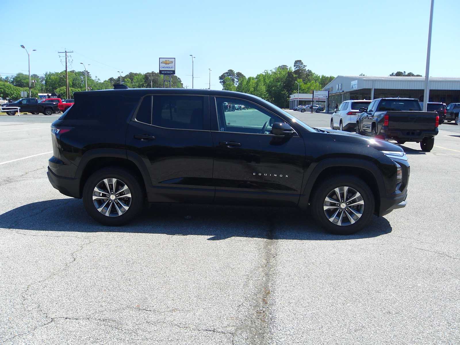 2026 Chevrolet Equinox LT - Photo 6