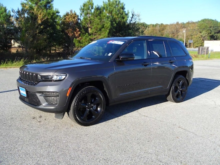2023 Jeep Grand Cherokee Altitude SUV