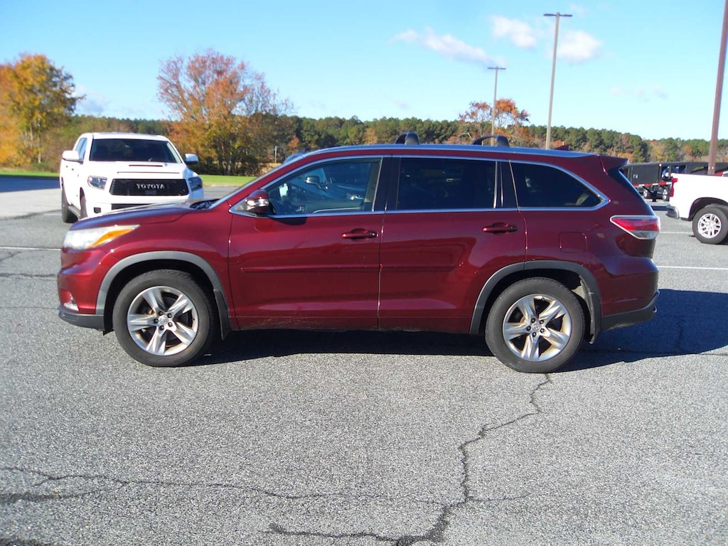 Used 2015 Toyota Highlander Limited Platinum SUV