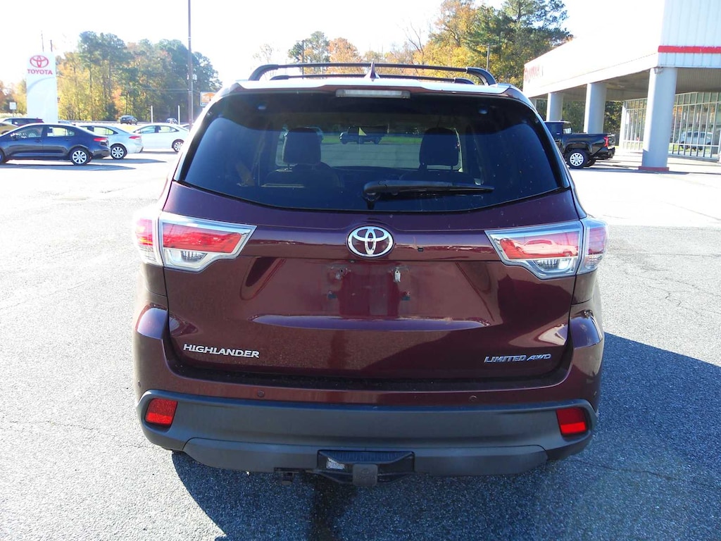 Used 2015 Toyota Highlander Limited Platinum SUV