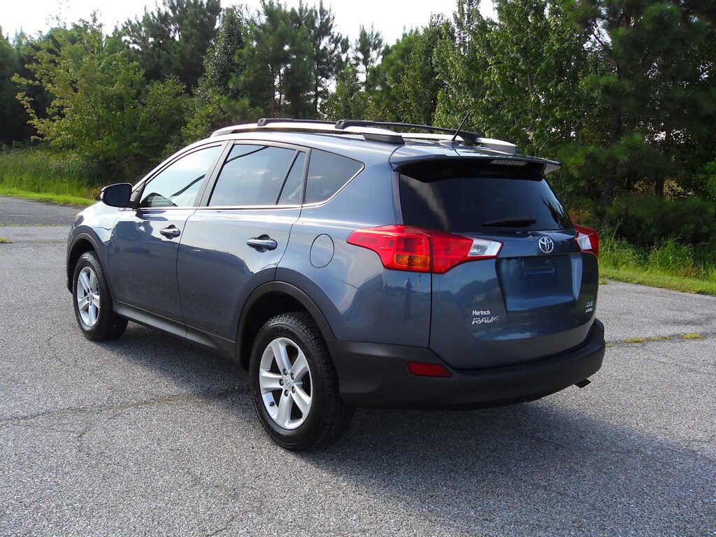 Used 2013 Toyota RAV4 XLE SUV