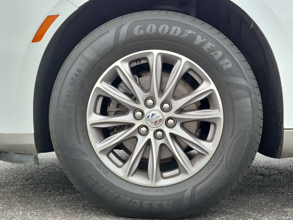 2023 Buick Enclave Essence - Photo 6