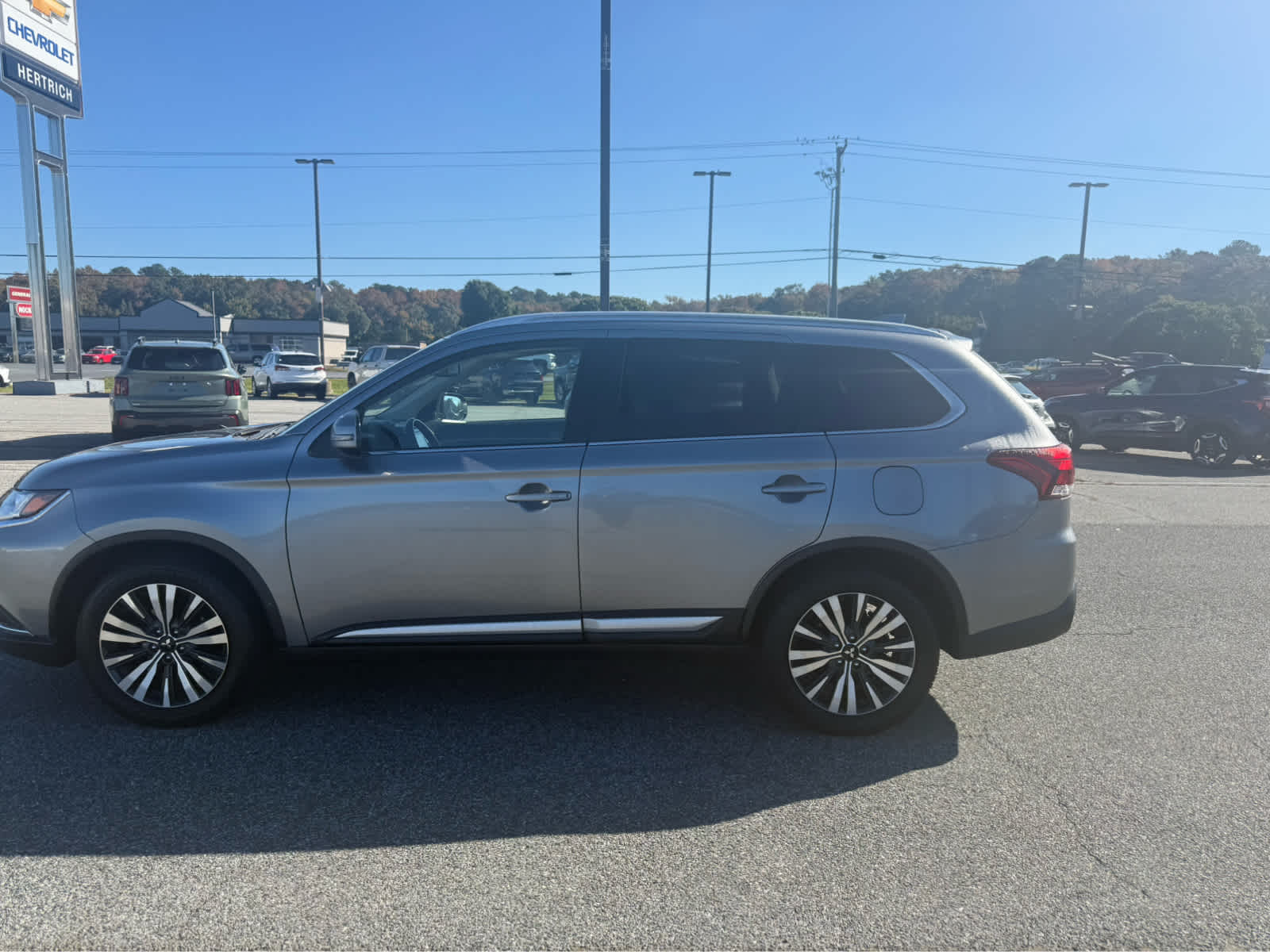 Used 2020 Mitsubishi Outlander SEL CUV