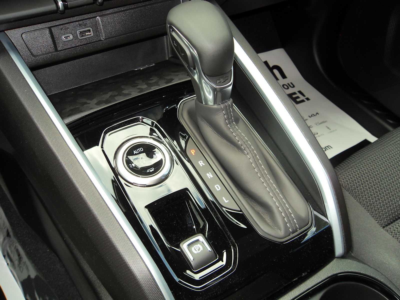 2026 Chevrolet Colorado LT - Photo 23