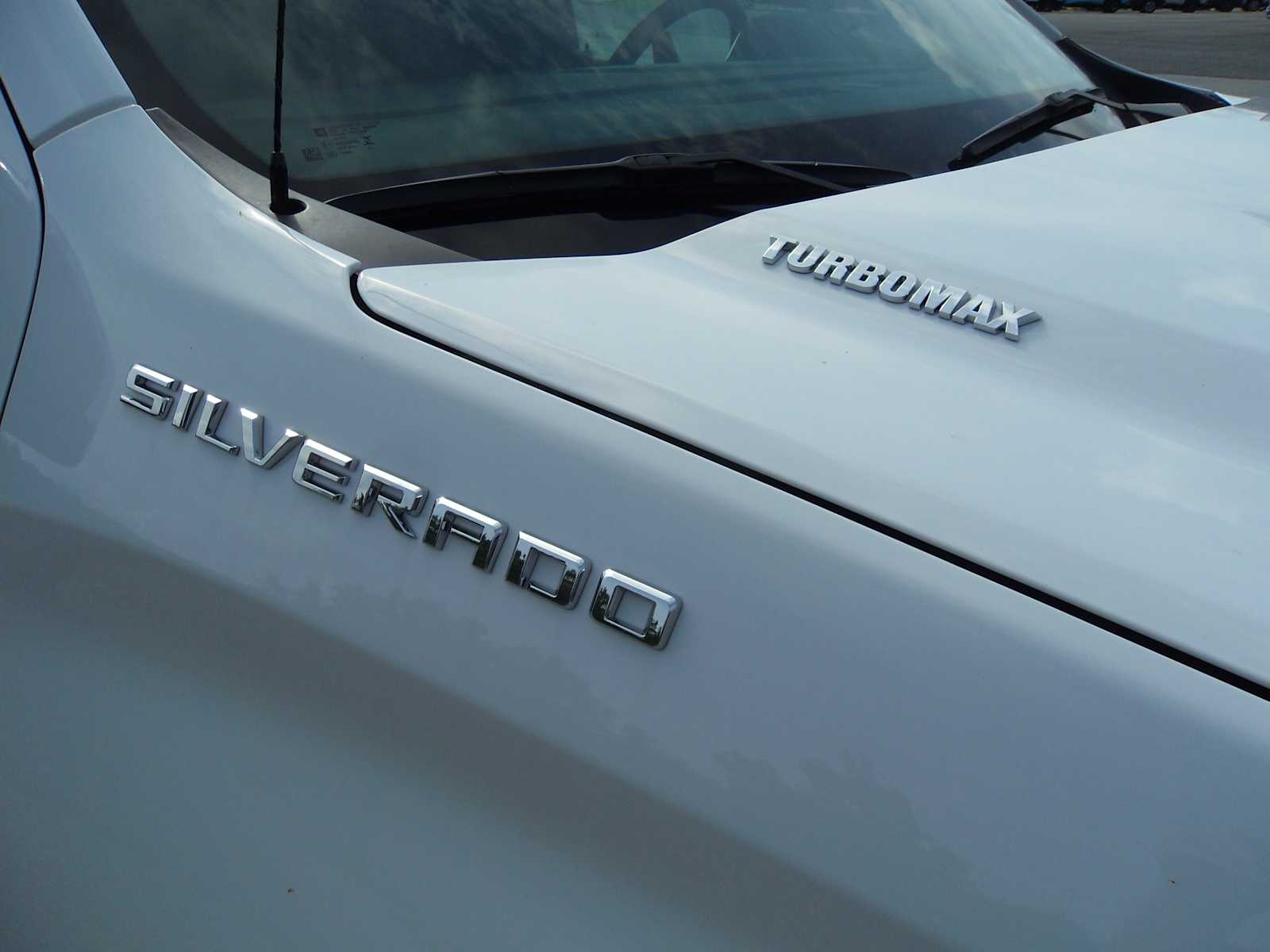 2026 Chevrolet Silverado 1500 LT - Photo 9