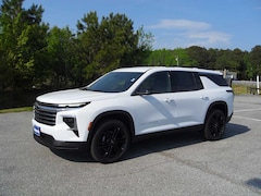 2026 Chevrolet Traverse LT SUV