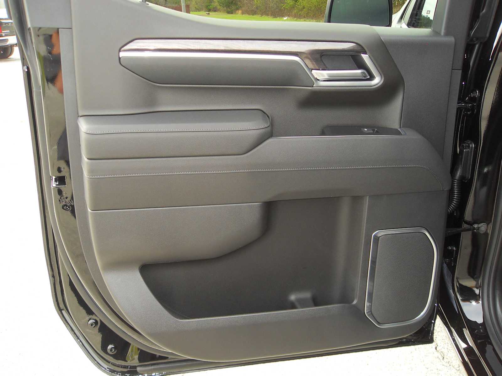 2026 Chevrolet Silverado 1500 LTZ - Photo 21