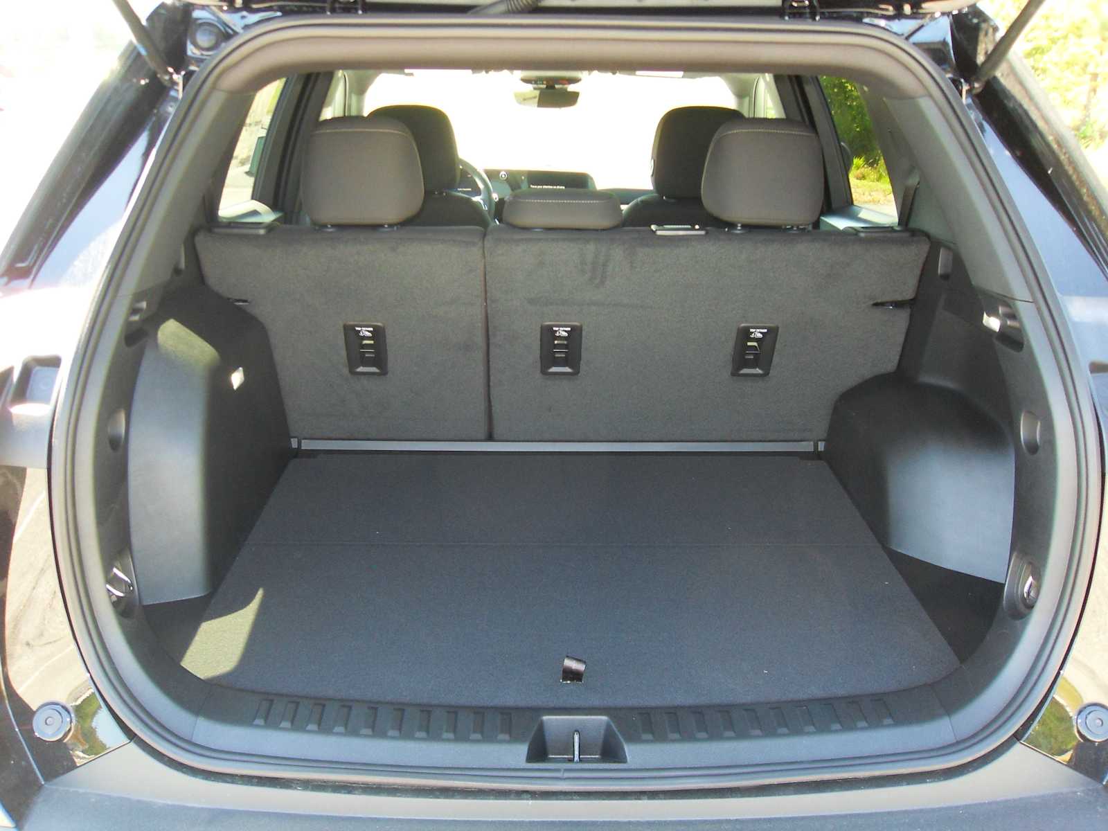 2026 Chevrolet Equinox LT - Photo 11