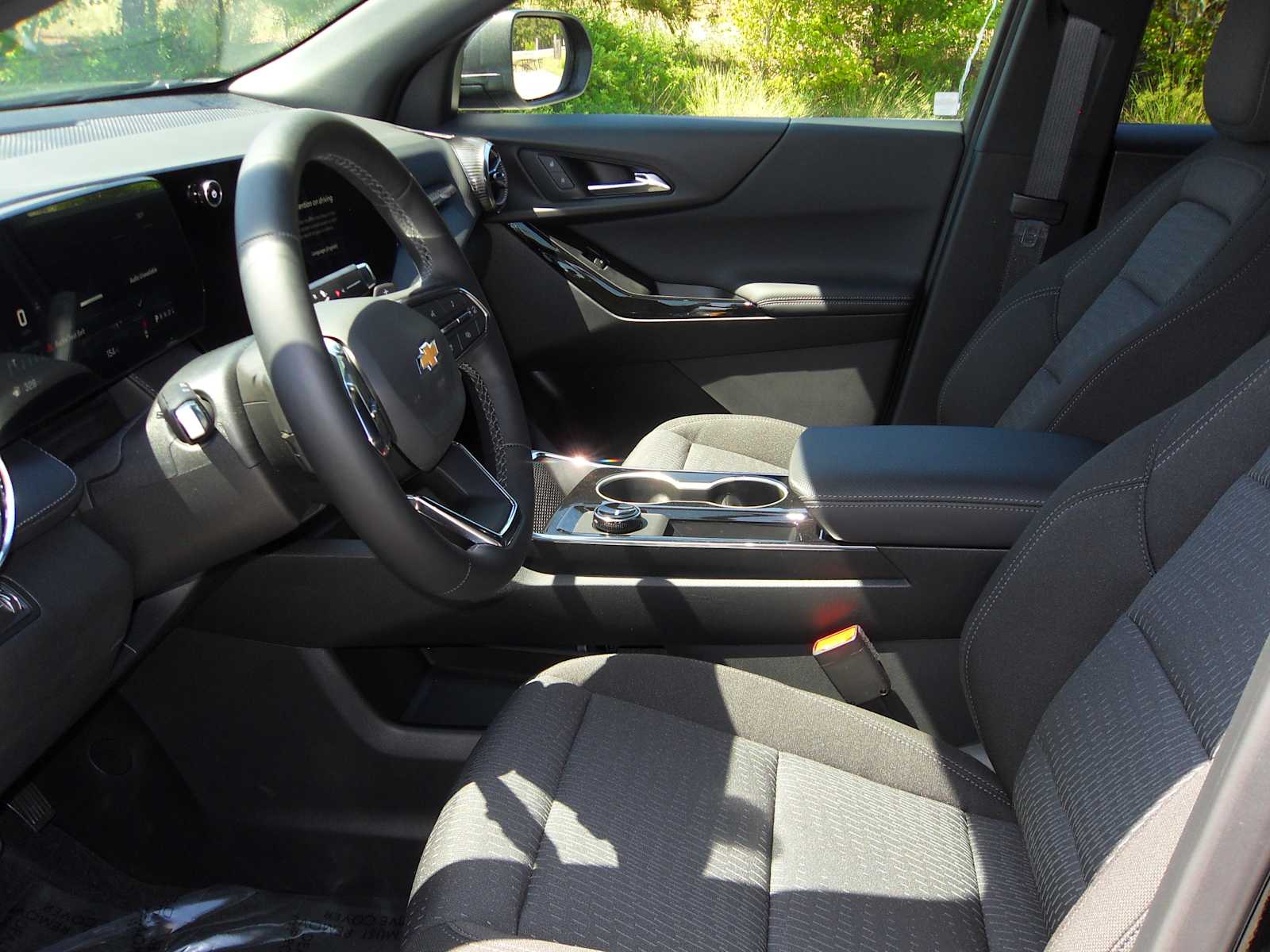 2026 Chevrolet Equinox LT - Photo 16