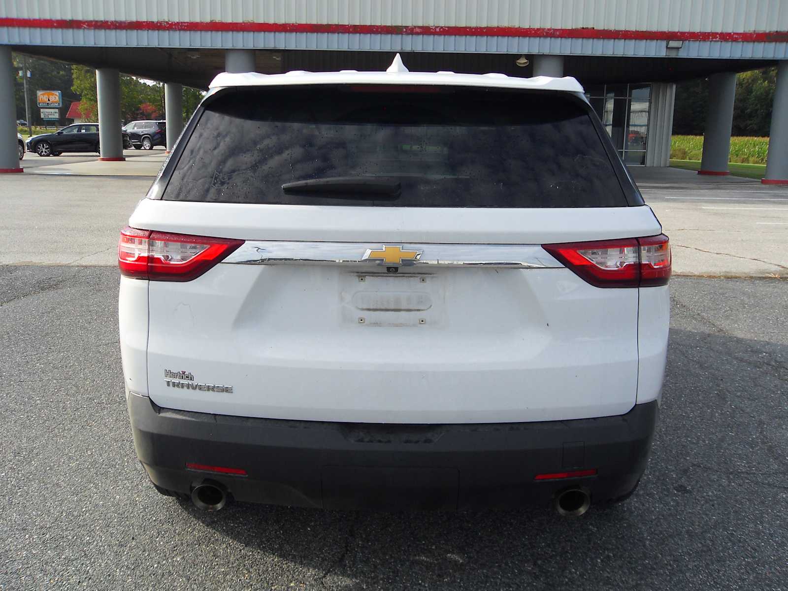 2020 Chevrolet Traverse LS photo 4