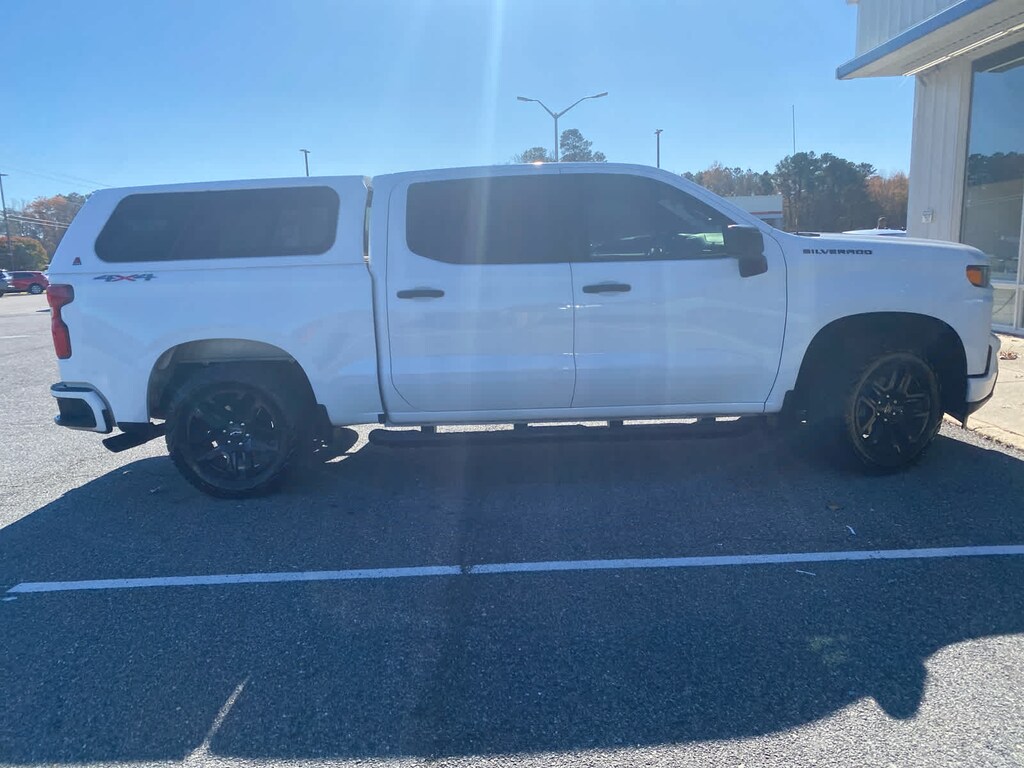 Used 2021 Chevrolet Silverado 1500 Custom 4WD Crew Cab 147 Truck Crew Cab
