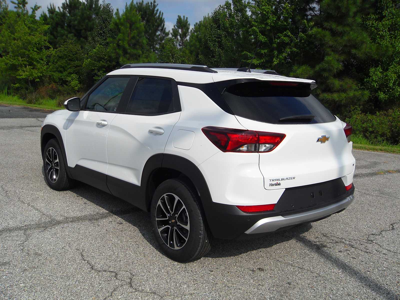 2026 Chevrolet Trailblazer LT photo 3