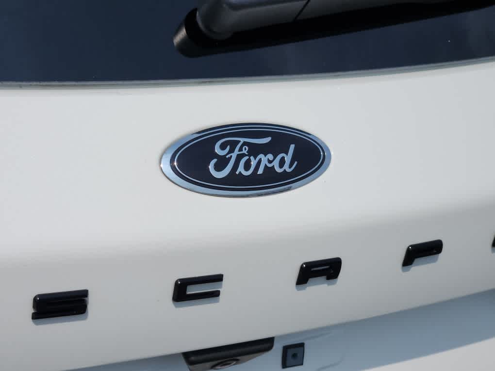 2022 Ford Escape SEL - Photo 10
