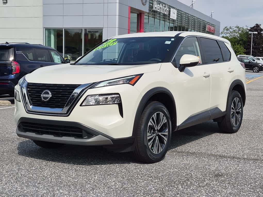  Nissan Rogue
