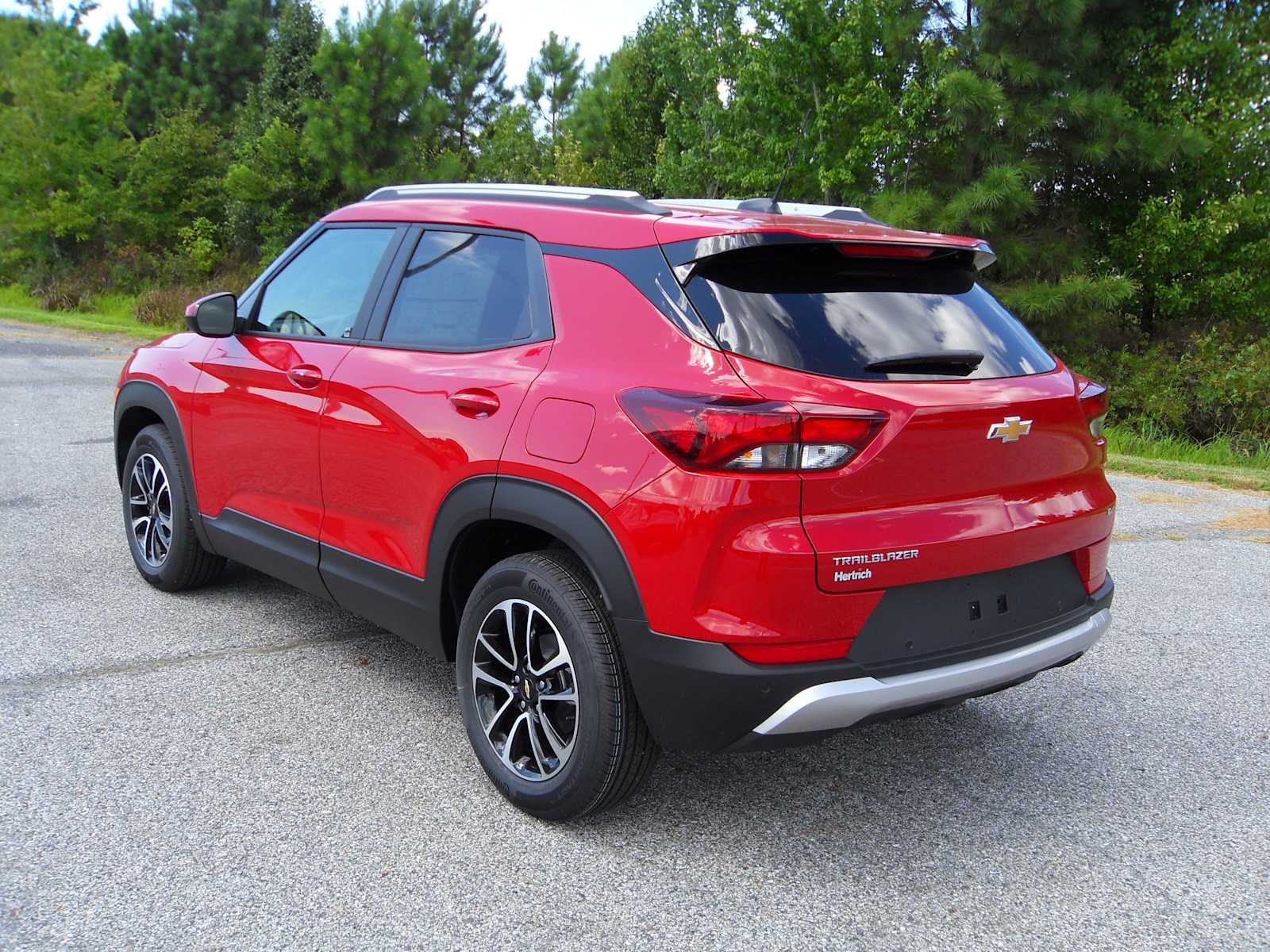 2026 Chevrolet Trailblazer LT photo 3