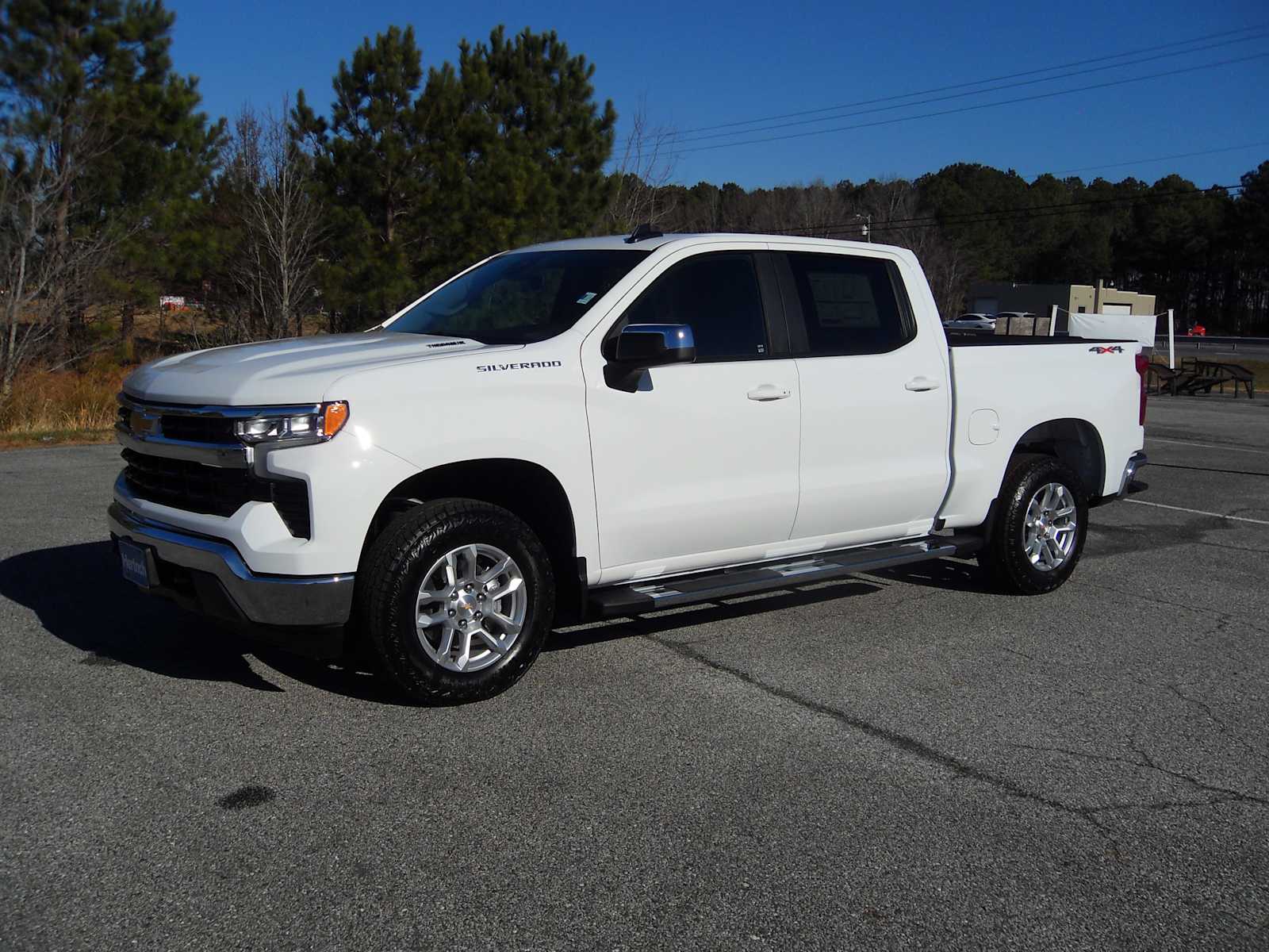2026 Chevrolet Silverado 1500 LT's photo