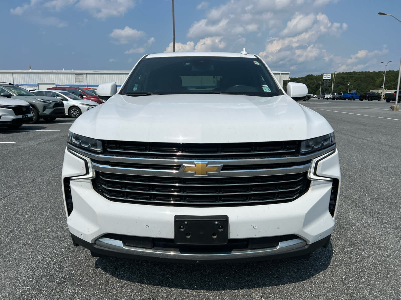 2023 Chevrolet Tahoe LT photo 2