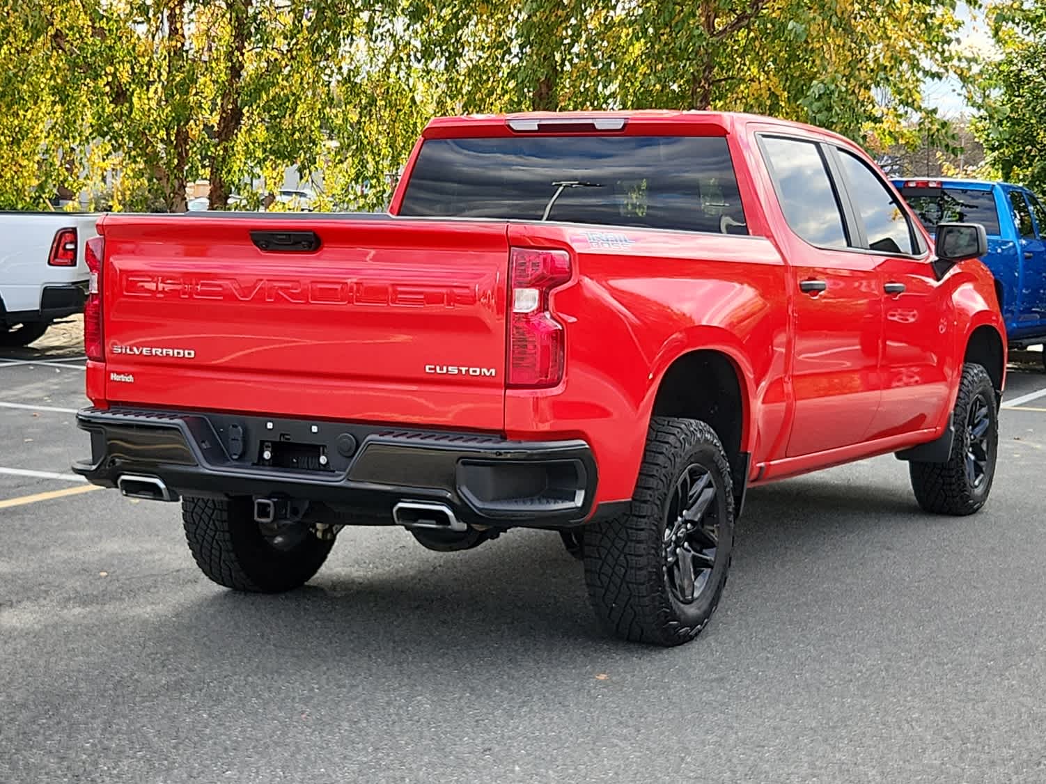 2024 Chevrolet Silverado 1500 Custom Trail Boss photo 3