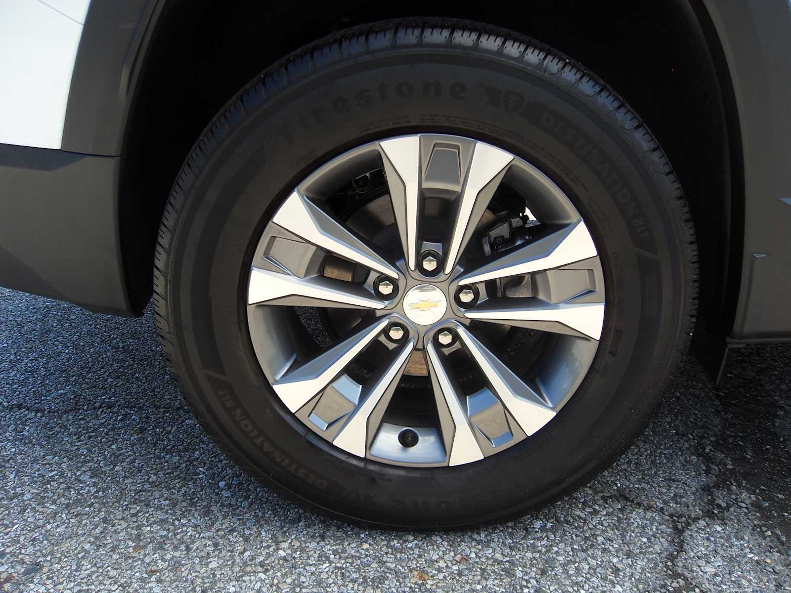 2026 Chevrolet Equinox LT - Photo 9