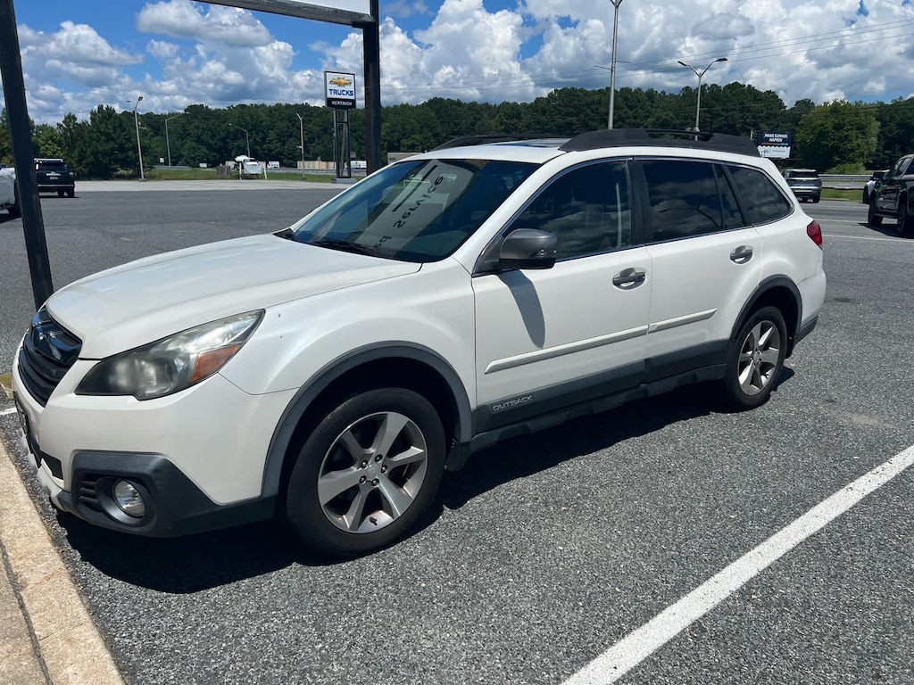 Used 2014 Subaru Outback 2.5i Limited SUV