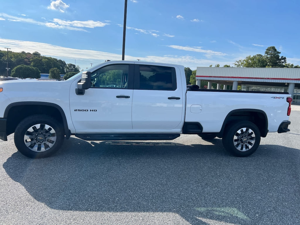 Used 2021 Chevrolet Silverado 2500HD Custom 4WD Crew Cab 159 Truck Crew Cab