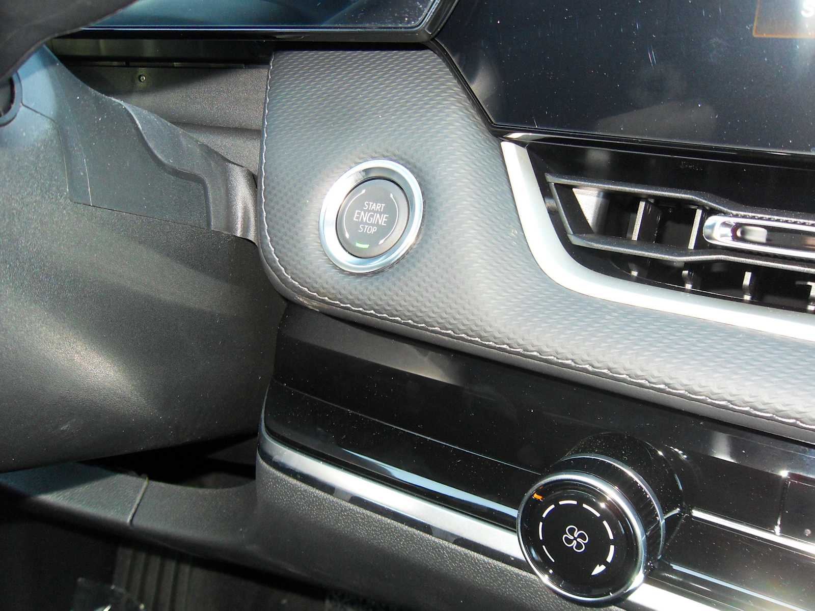 2026 Chevrolet Equinox LT - Photo 24